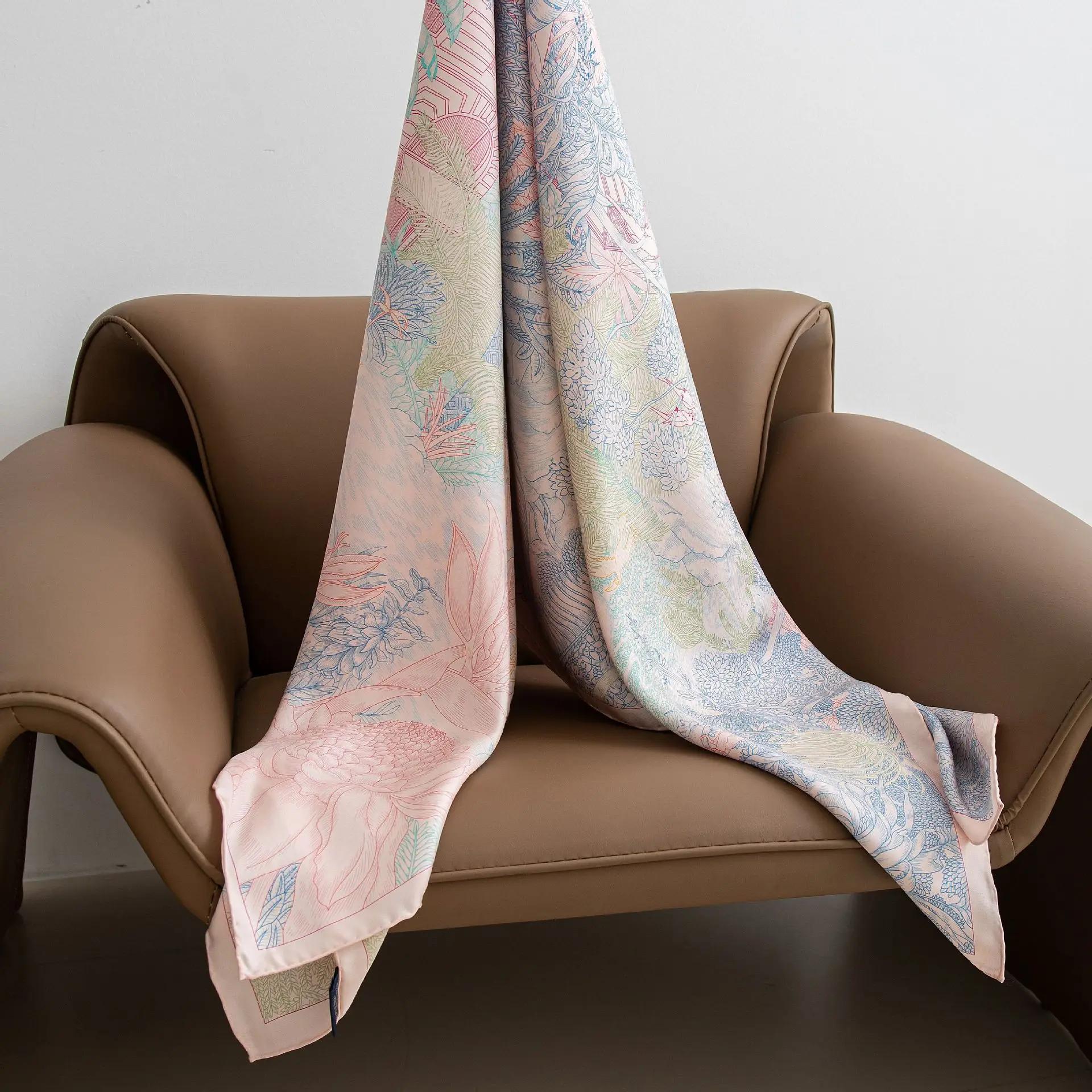 New 100% mulberry silk scarf high-end women's shawl large square scarf
