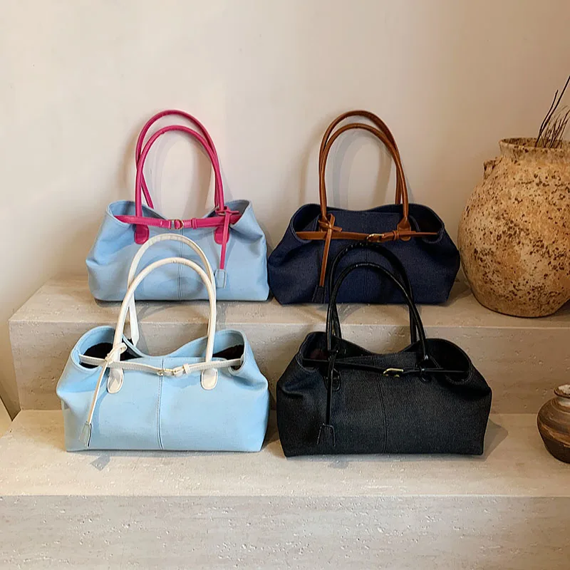 حقيبة نسائية 2025 حقيبة كروس كلاسيكية للنساء حقيبة يد فاخرة مصممة حقيبة كتف عالية الجودة حقيبة حمل عصرية للسيدات