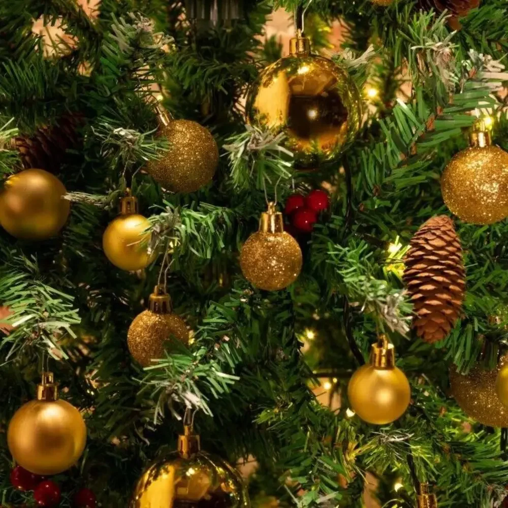 Thumbnail 2 - #4 Cheap Christmas Supplies Worth Buying