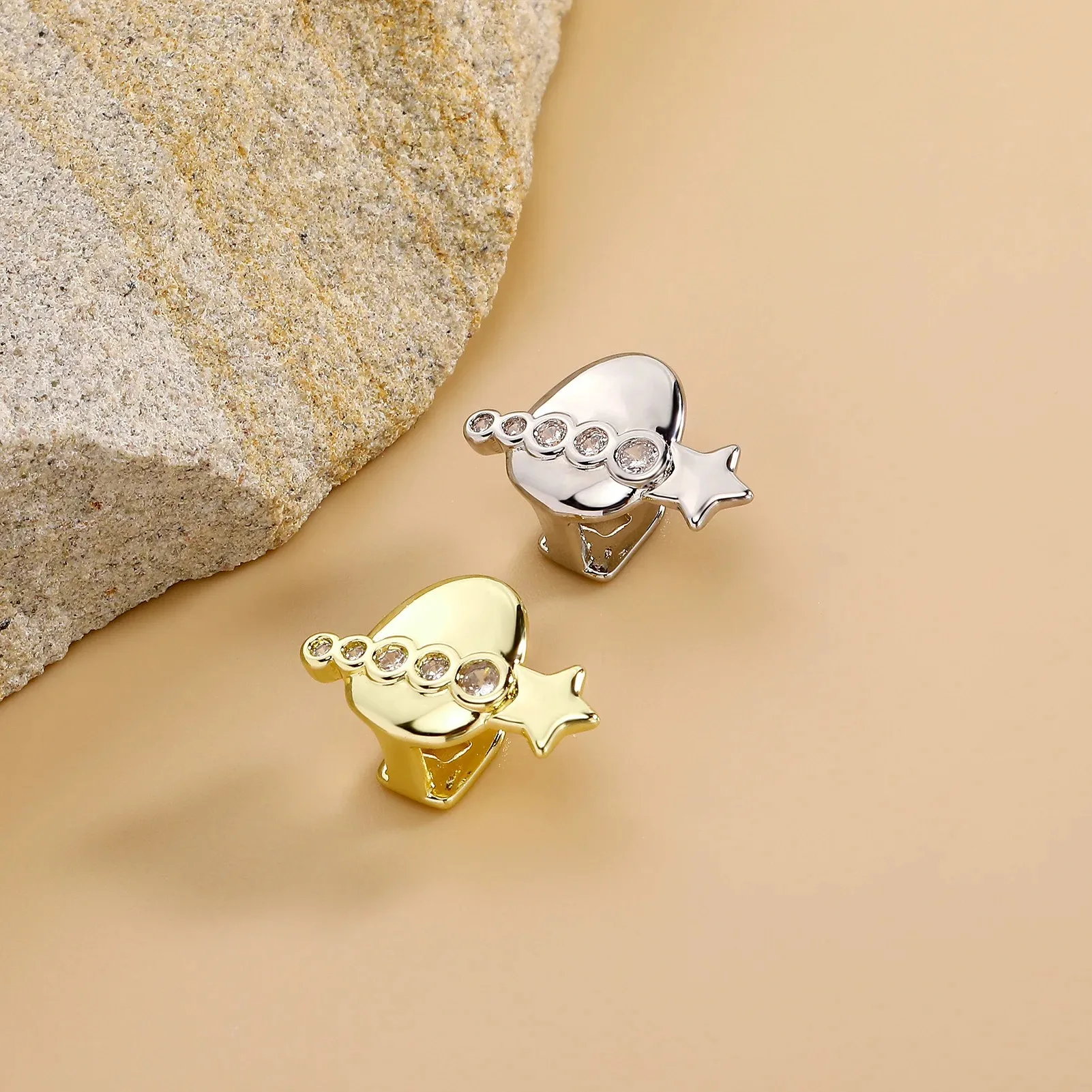 Hip Hop Single Tooth Round CZ Grillz with Meteor Star Design Top & Bottom Sparkling Punk Rapper Jewelry Christmas Gift