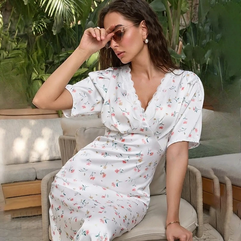 TARUXY Women's Floral Maxi Dress V Neck Short Puff Sleeve Lace Trim High Waist Slim Summer Casual Vacation Party Beach Dress