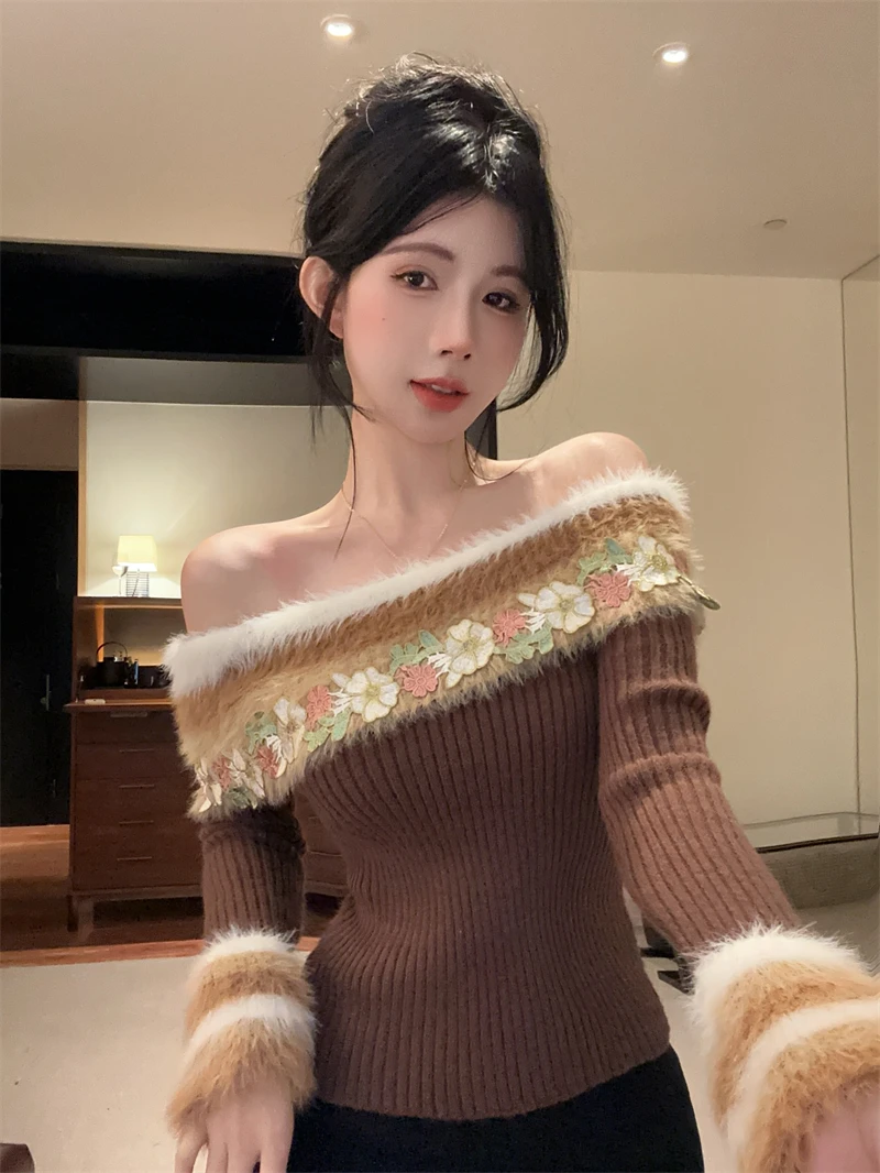 

Autumn French Sweet Flower Printed Slash Neck Splicing Sweater for Women