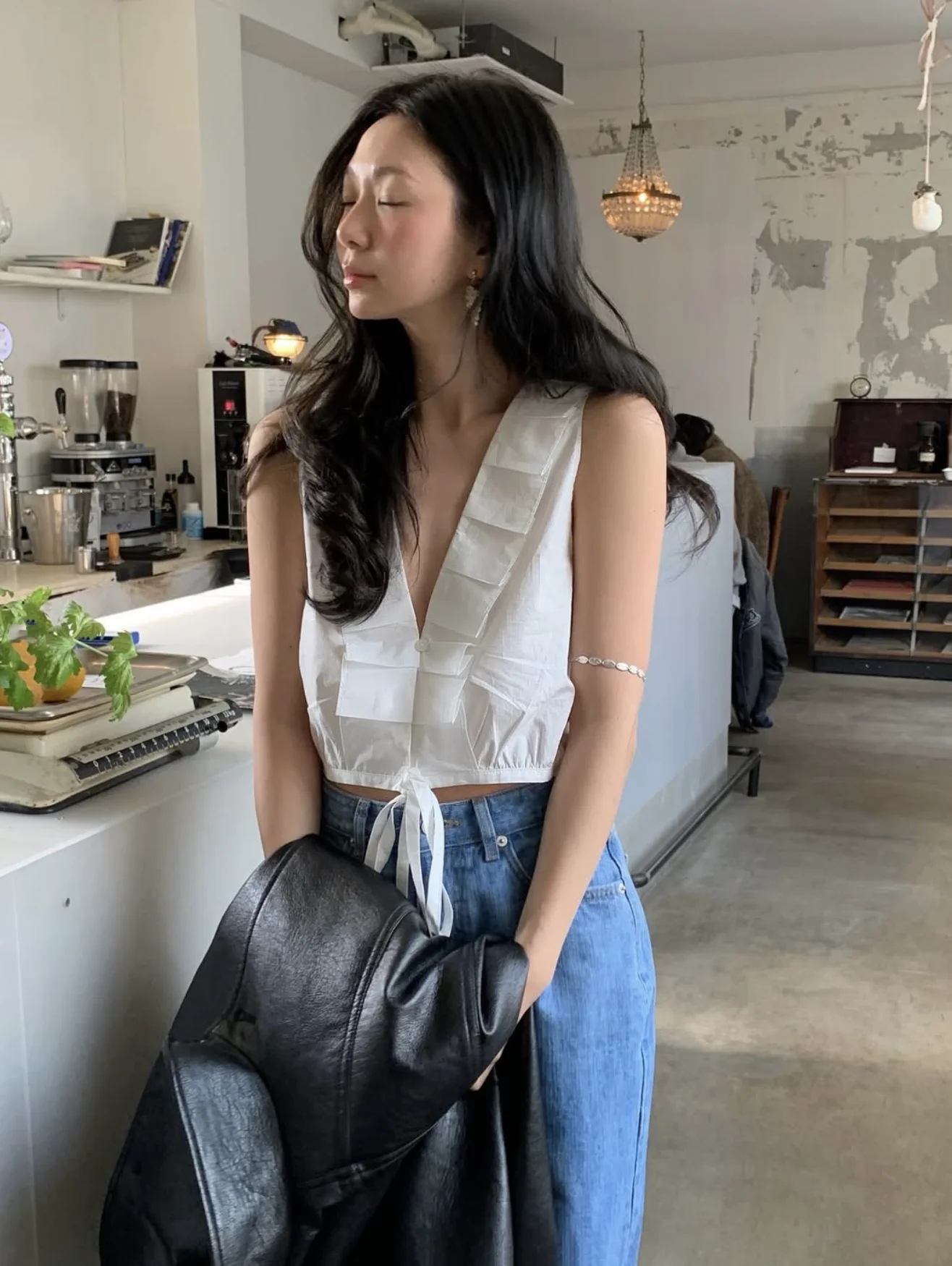 

FARVEN White irt Deep V-ne Design Slim Fit Svel Top Women's f Skirt Casual Sle Pure Cotton Breathable ort Le...