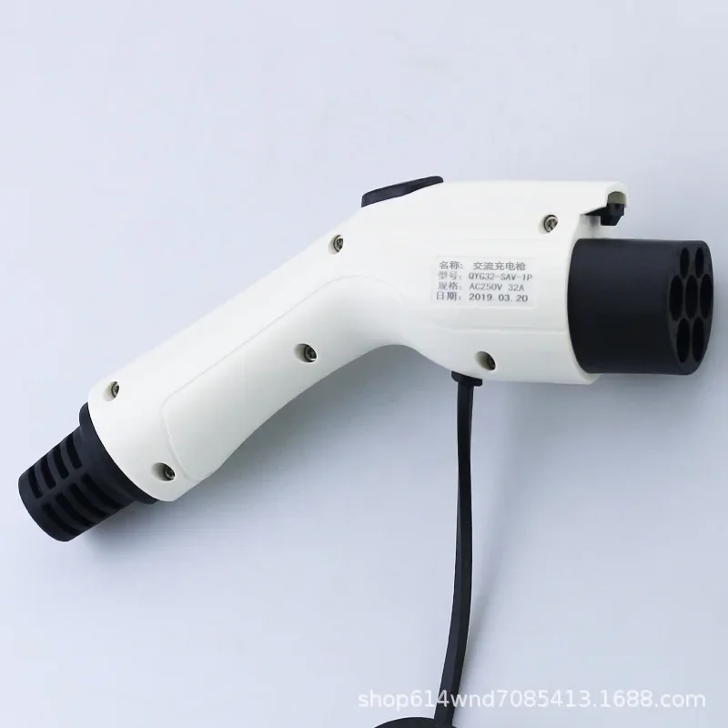 New energy electric vehicle AC charging AC G/BT plug 32A vehicle end single gun