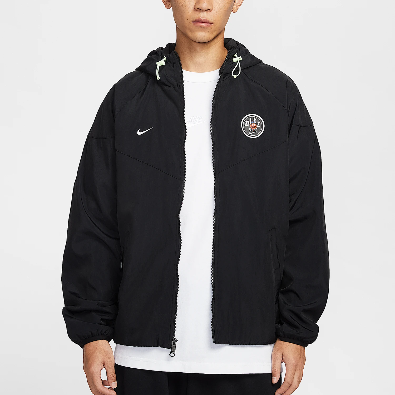 

Оригинальная зимняя мужская прочная куртка Nike с капюшоном из ткани Shuttle IO7921-010