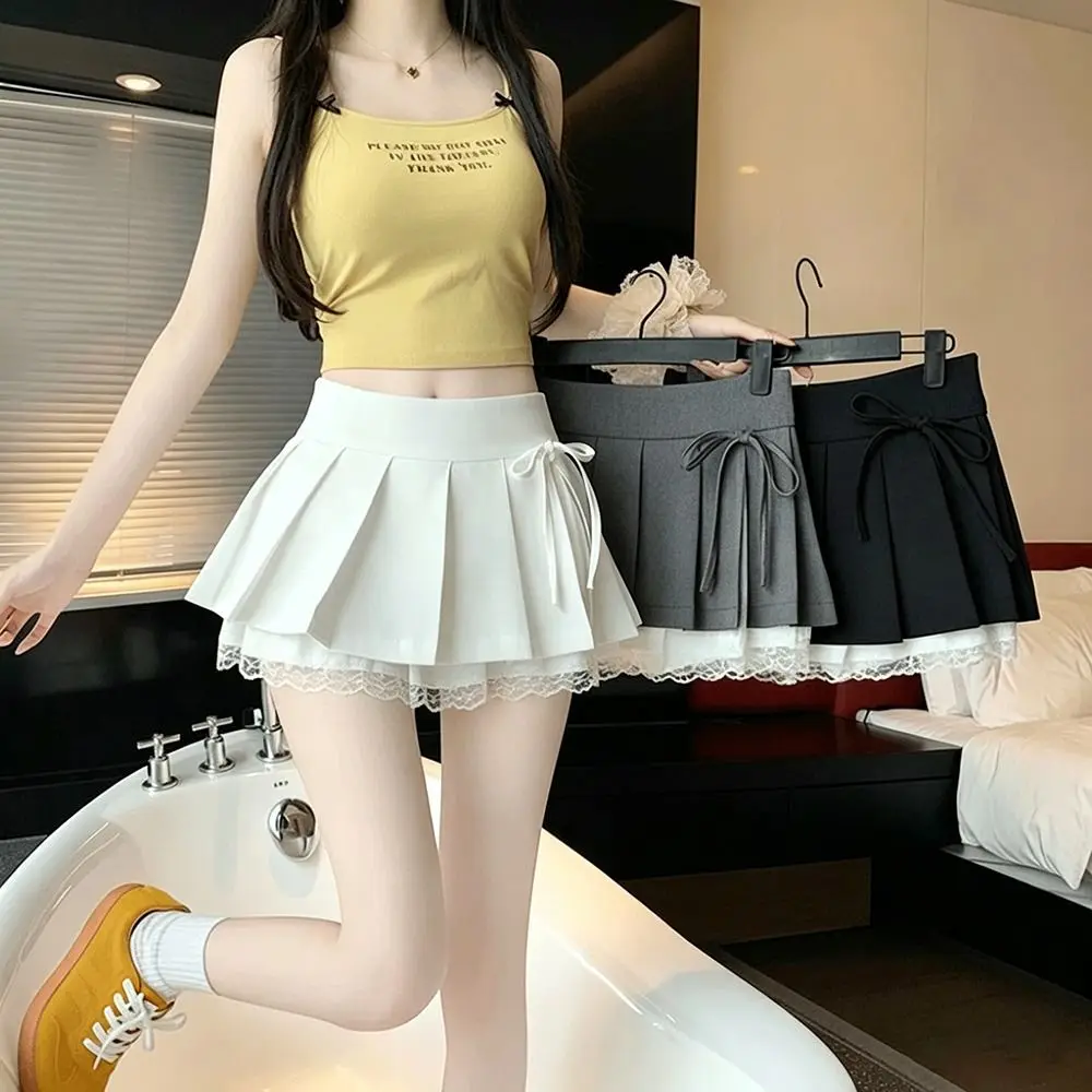 Lace Paneling Pleated A-Line Skirt Built-in Shorts Side Slit Lace Trim Skirt Polyester Lining Plaid Mesh Stitching