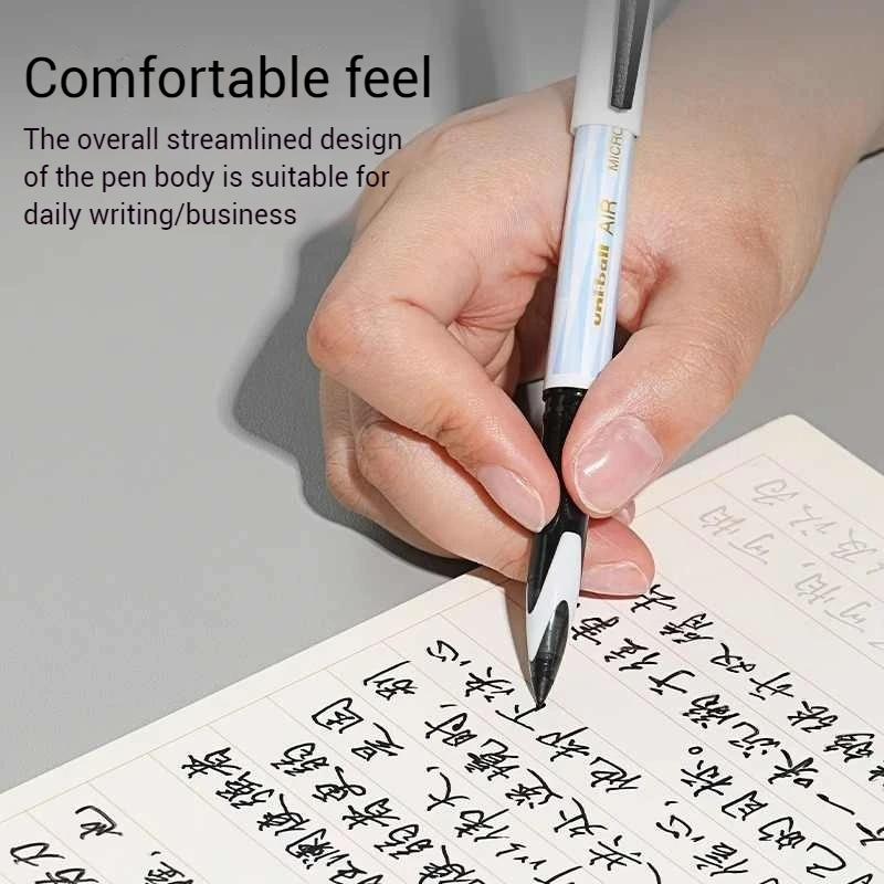 أقلام جل Uni Ball AIR Black Tech 0.5 رال ملفوفة بنك الاستثمار القومي سعة كبيرة قلم الماء السائل المستقيم لوازم كتابة الرسم البسيط