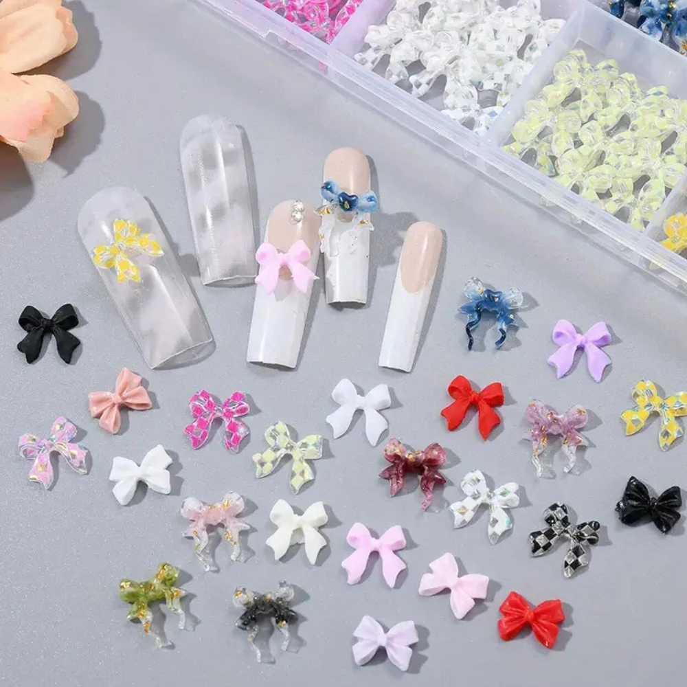 360PCS-24Grids 3D 혼합 다채로운 Ribbion Bow 네일 참 10x11mm 수지 화이트/핑크/블랙 Bowknot 네일 장식 DIY Kwaii Bow Crafts