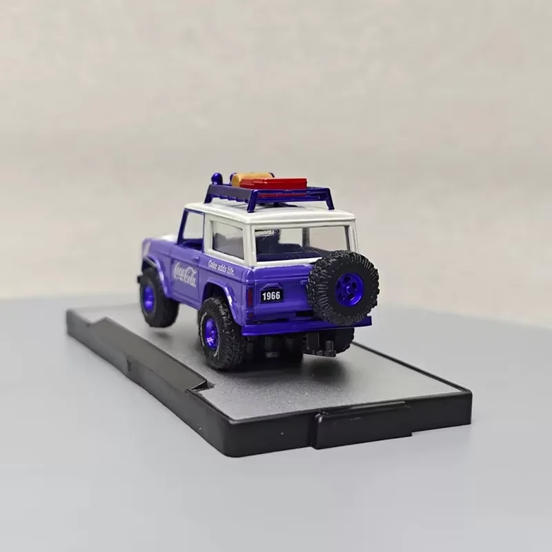 

M2 1:64 Scale 1966 Bronco Alloy Simulation Car Model Static Collection Decorated Holiday Toy Souvenir Gift