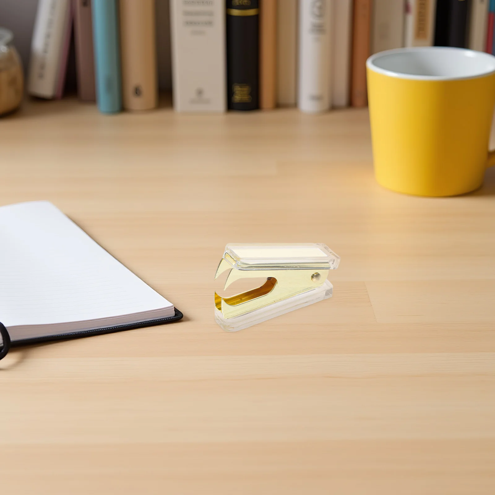 3 قطعة مزيل دباسة شفافة مدمجة أداة استخراج الأظافر الفعالة المحمولة للطلاب المحترفين كباسات واضحة للمكتب