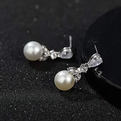 Classic Cubic Zirconia Pearl Stud Earrings Silver Water Drop Diamonds Ivory Pearl Stud Earrings for Women Jewelry Gift