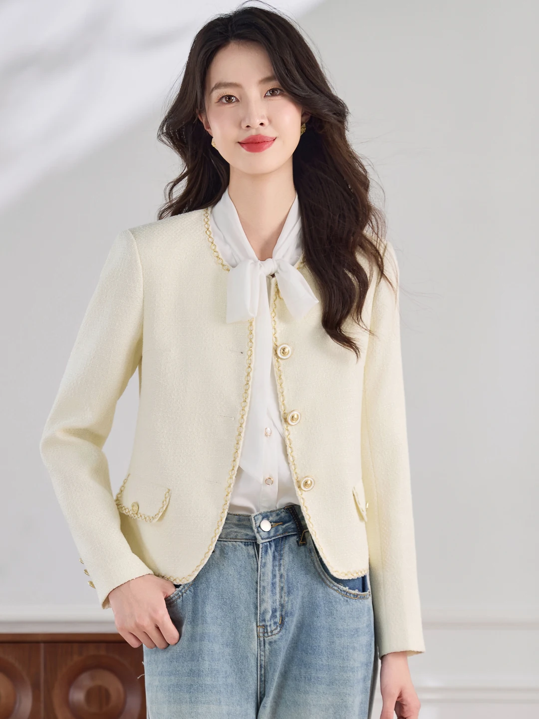 Chaqueta Corta de Moda para Mujer, Estilo Coreano, Estilo Deusa para el Trabajo, Primavera 2026, Nueva Llegada, Fibra de Poli...