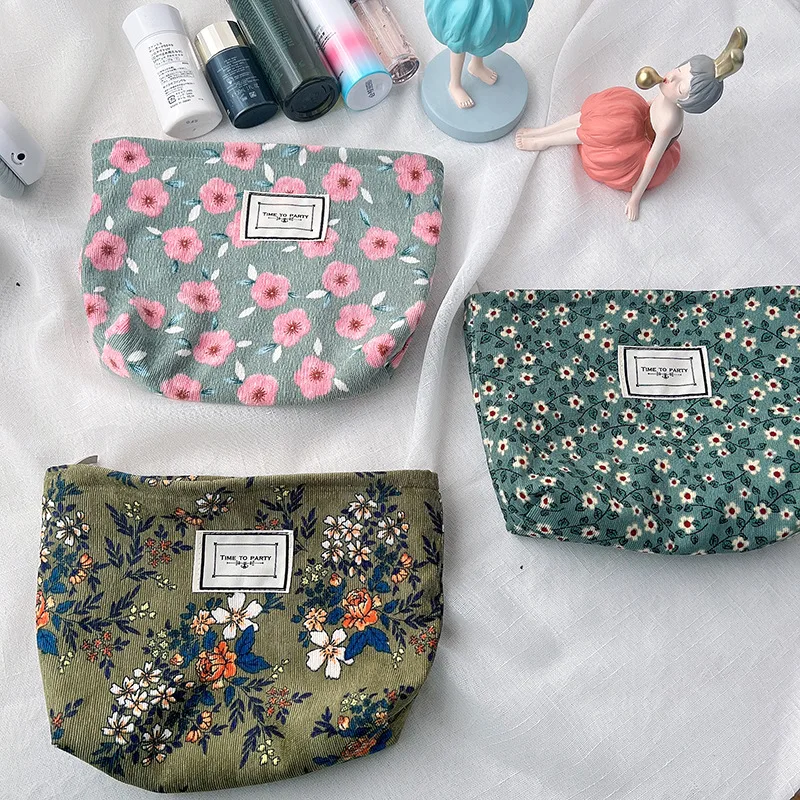 Ins Retro Floral Fabric Makeup Bag Corduroy Phone Key Lipstick Storage Bag Makeup Pouch Travel Cosmetic Organizer Toiletries Bag