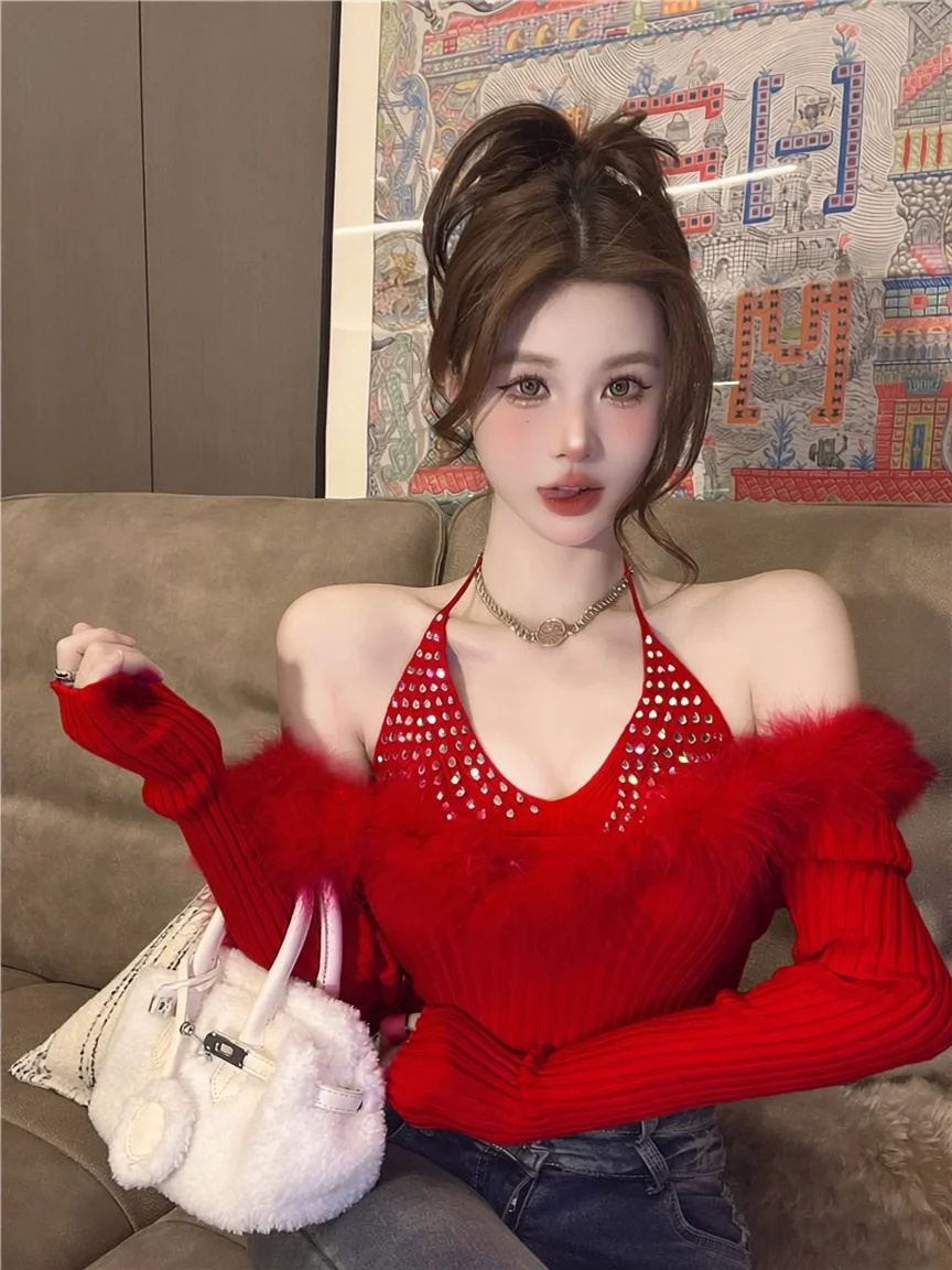 重厚な装飾が施されたニットセーター レディース 春秋冬 おしゃれな肩出しデザイン