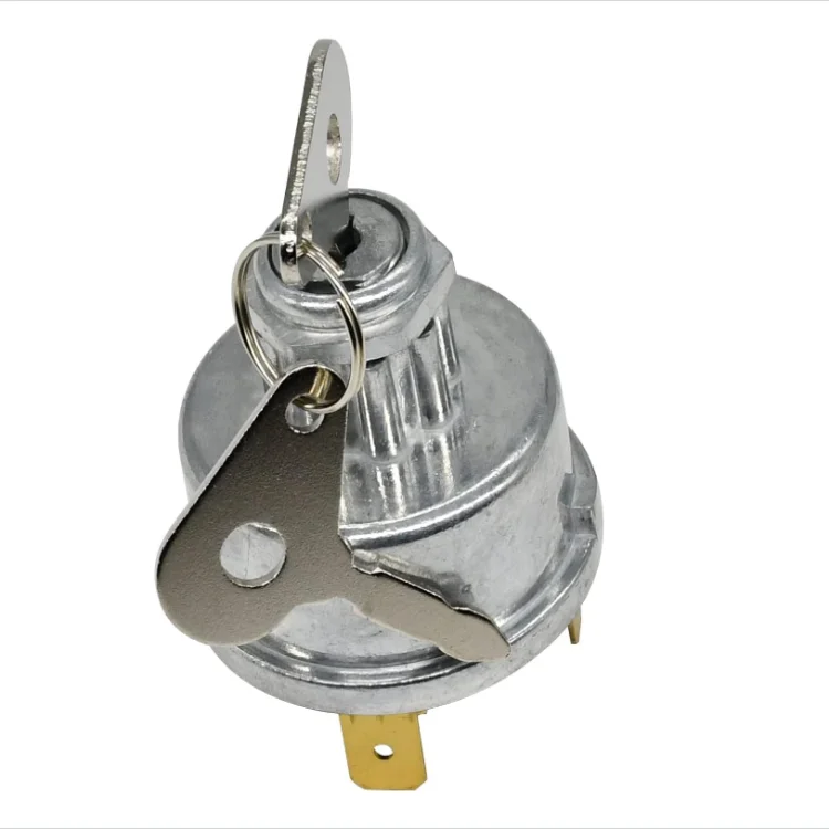 Ignition Switch With 2 Keys 1200-0900 3536550M93 K203992 128SA-35670 for Tractor 684 685 885 885XL 895 895X 4800 6150