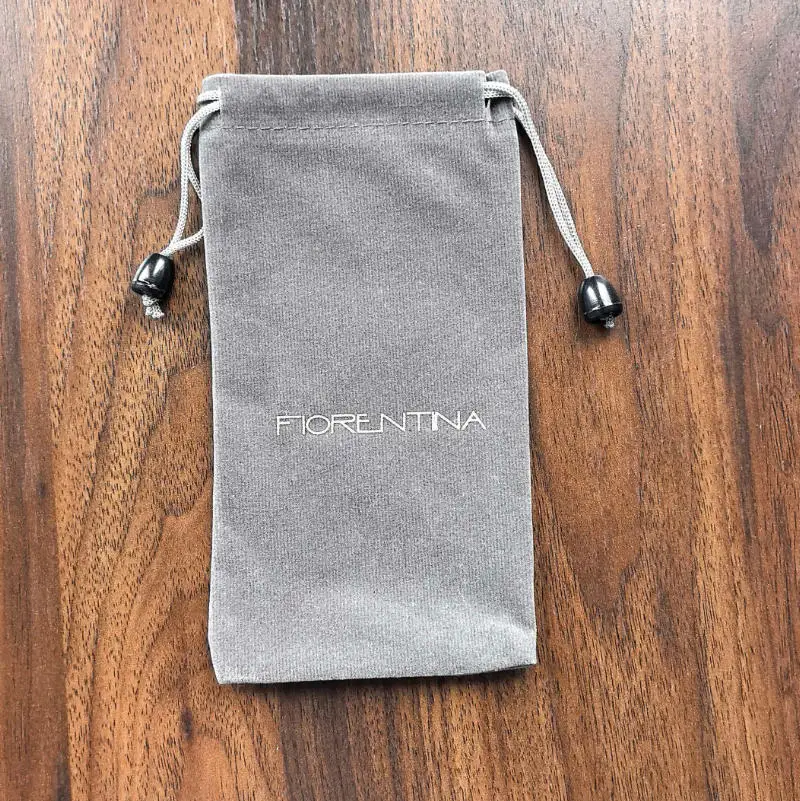 500 Pieces Grey Velvet Bags 9x17cm with Drawstring Customised Logo Screen Printed White Design Pouches for Packaging