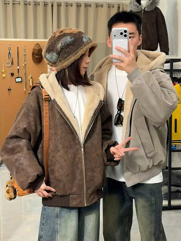 

Серая теплая куртка из искусственной кожи с флисовой подкладкой для мужчин и женщин, повседневная зимняя куртка с капюшоном в американском стиле, парная хлопковая куртка