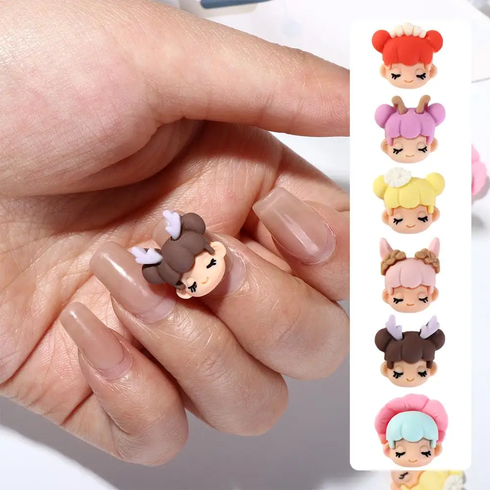 Harz Cartoon Puppe kleines Mädchen Nagels chmuck Maniküre Zubehör 3D Nail Art Dekoration DIY Nail Art Design