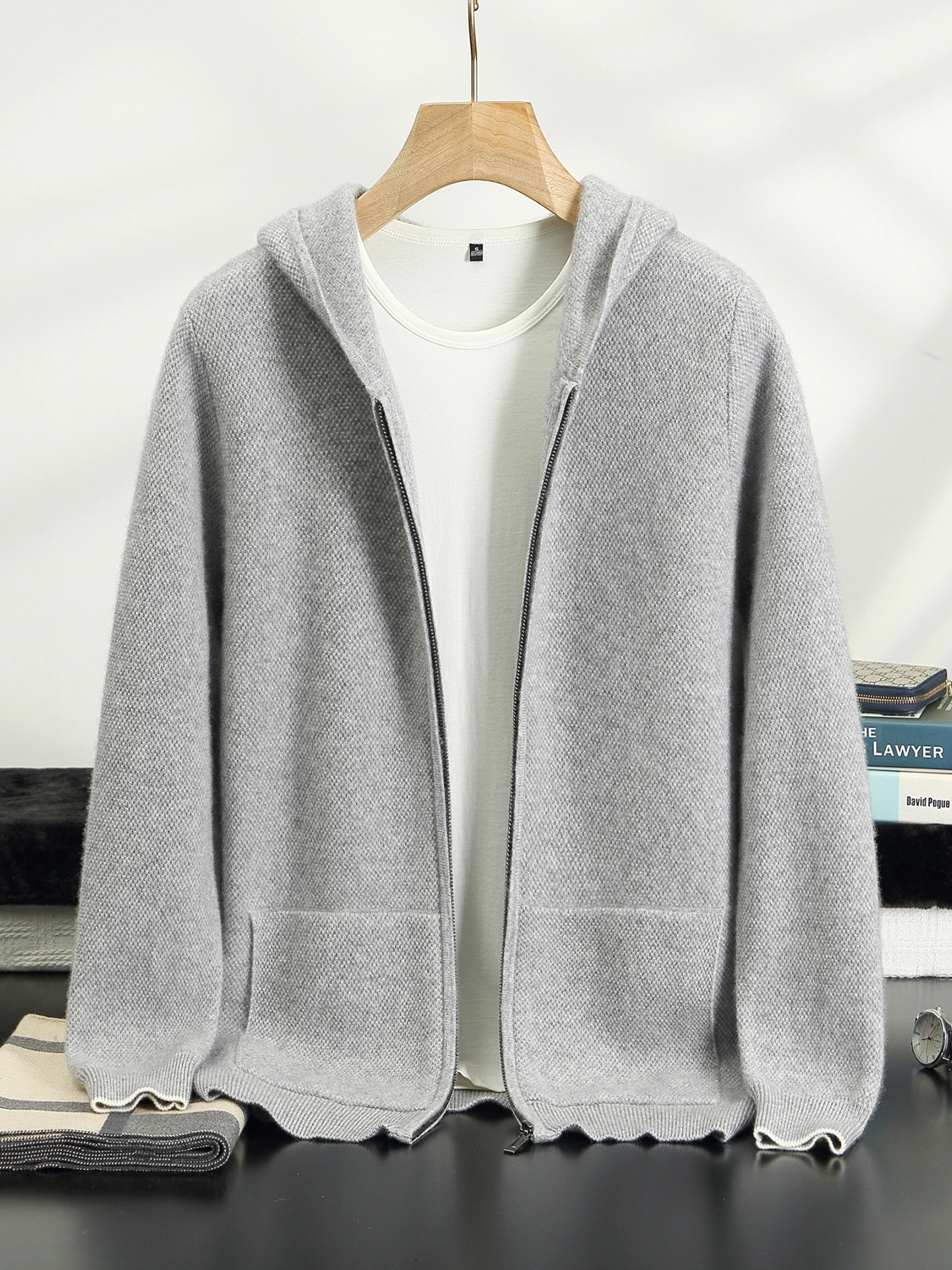 Casual Men Hooded Zip-up Knit Sweater Cardigan Loose Fit Long Sleeve Pockets Soft Warm Outerwear Jacket Autumn Winter High-end