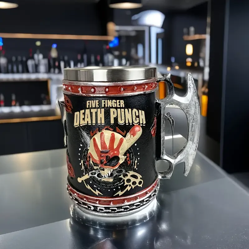 1pc Domineering warrior skeleton stainless steel water cup, resin embossed double-layer mug, large-capacity beer mug, coffee cup