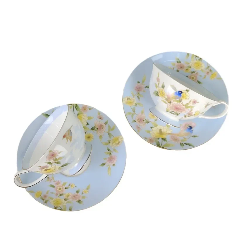 Birds and Flowers Series Bone China 2 Cup Saucer 4pcs Gift Box Couple Red Tea Cup Set