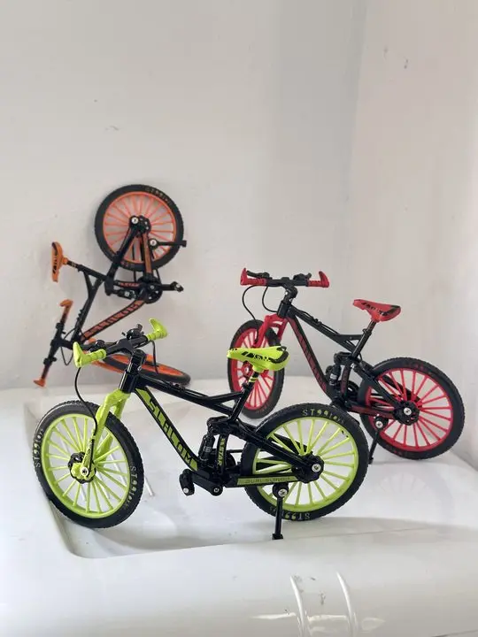 1:8 Model Mini Alloy Bicycle Diecast Simulation Finger Mountain Metal Bikes Die-casting Ornaments Collection Gifts Toys for boys