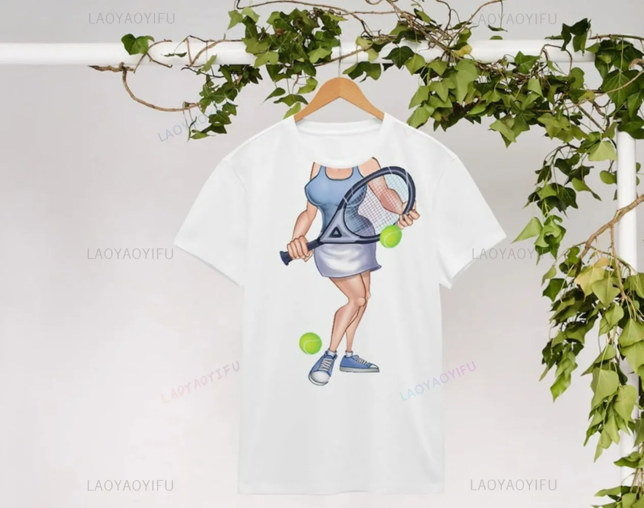 여성용 테니스 코튼 티셔츠 맞춤형 만화 프린트 신선하고 밝은 디자인 스타일 젊고 활력 넘치는 스포츠 시각적 영향