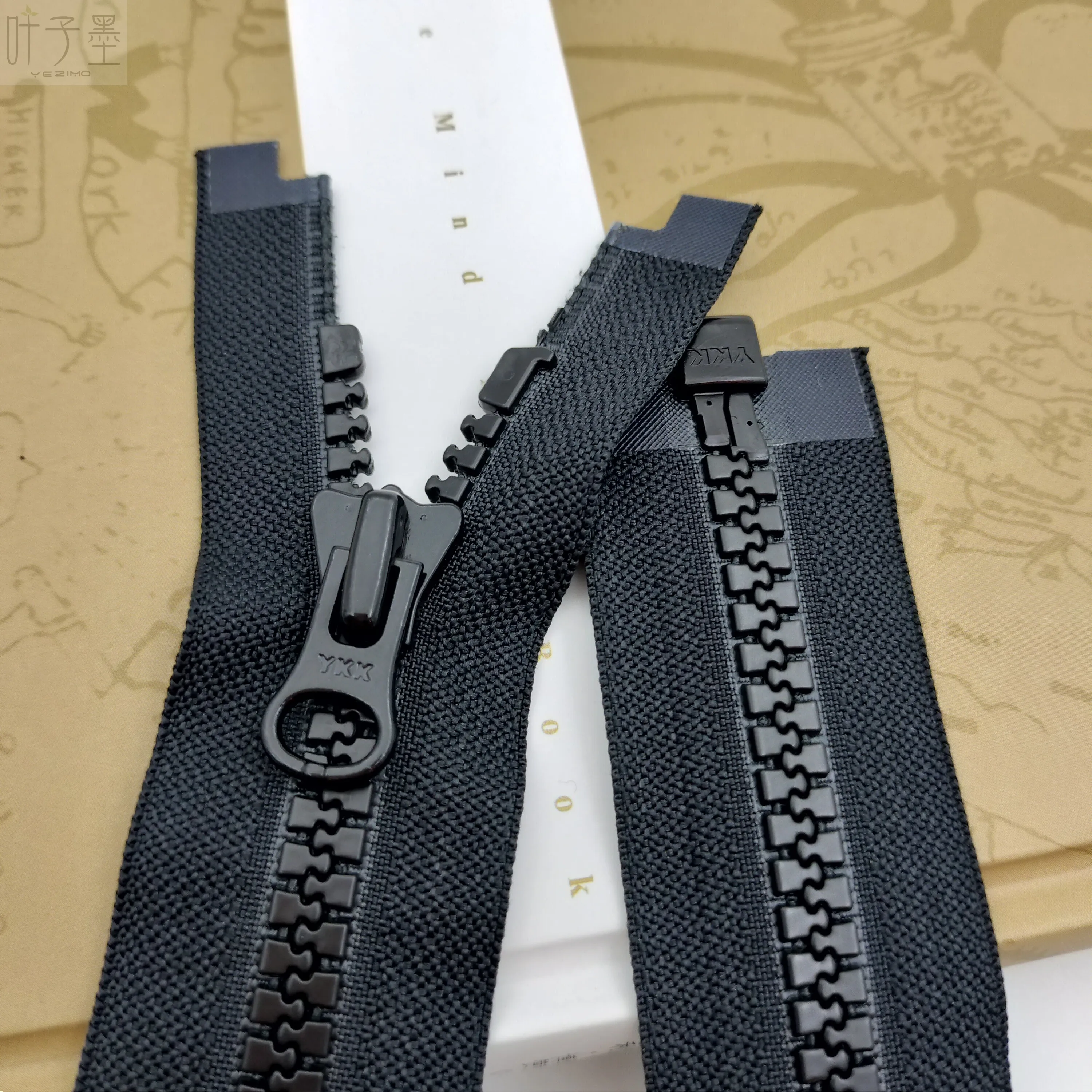 

YKK No. 8 Resin Single-head Open Zipper, Thick Teeth, Black 55.60.65.70.75.80.85.90CM