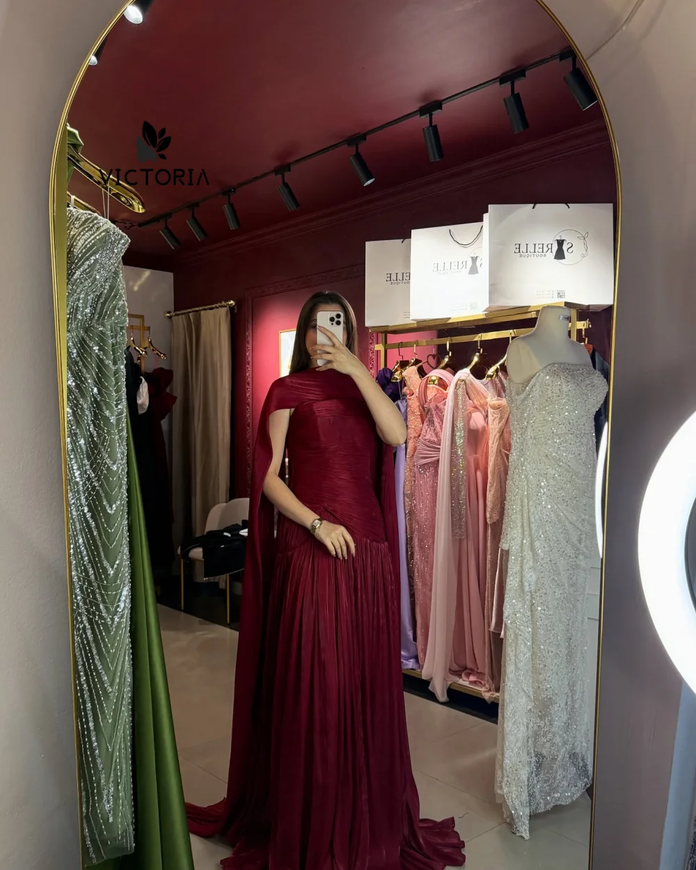 فساتين سهرة فاخرة بدون حمالات على شكل كيب أحمر فساتين حفلات الوهم المملكة العربية السعودية فستان حفلة موسيقية فستان مخصص #1