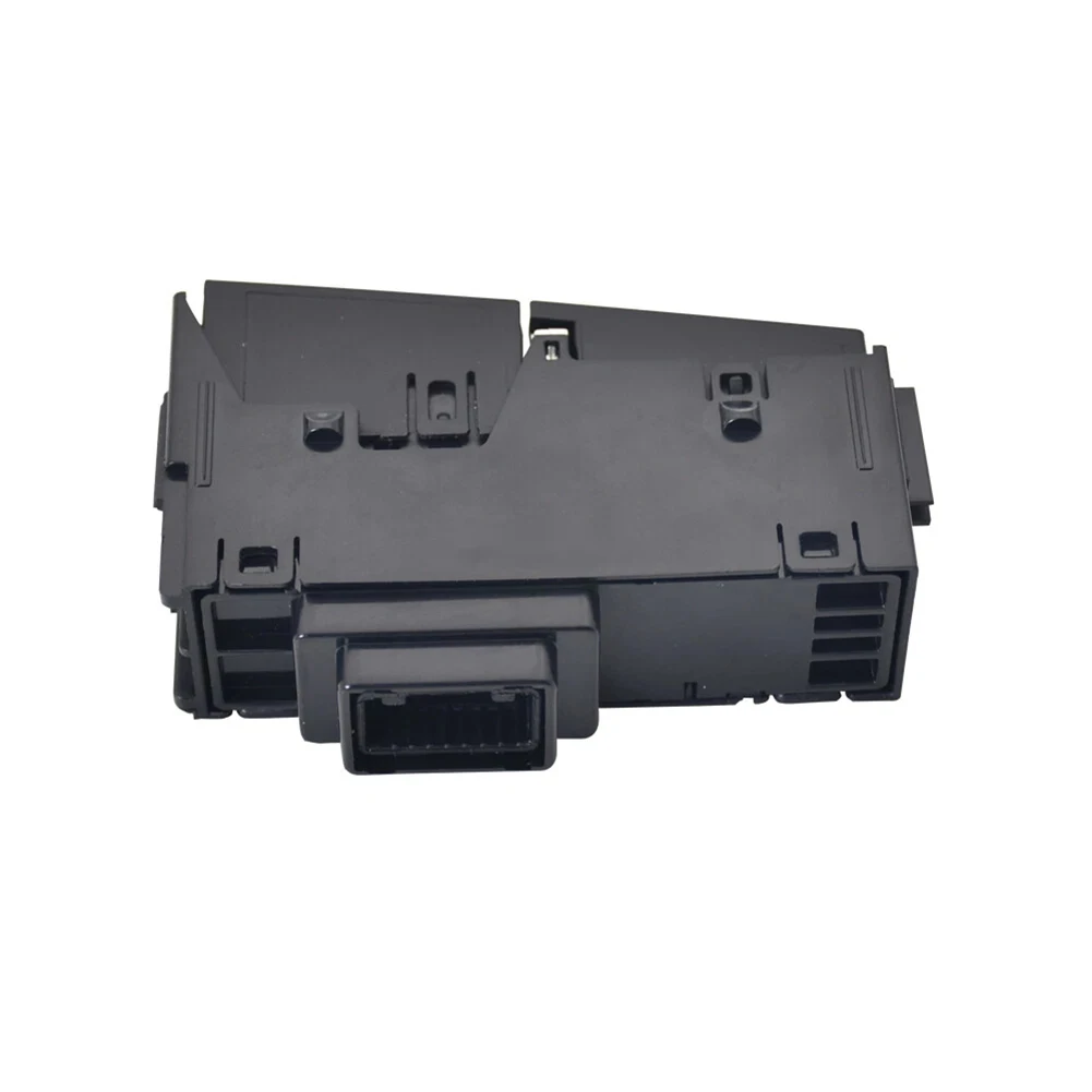 

OEM 83160-60060 Car Hazard Light Switch Car Hazard Indicator Switch Stable Characteristics Brand New Condition