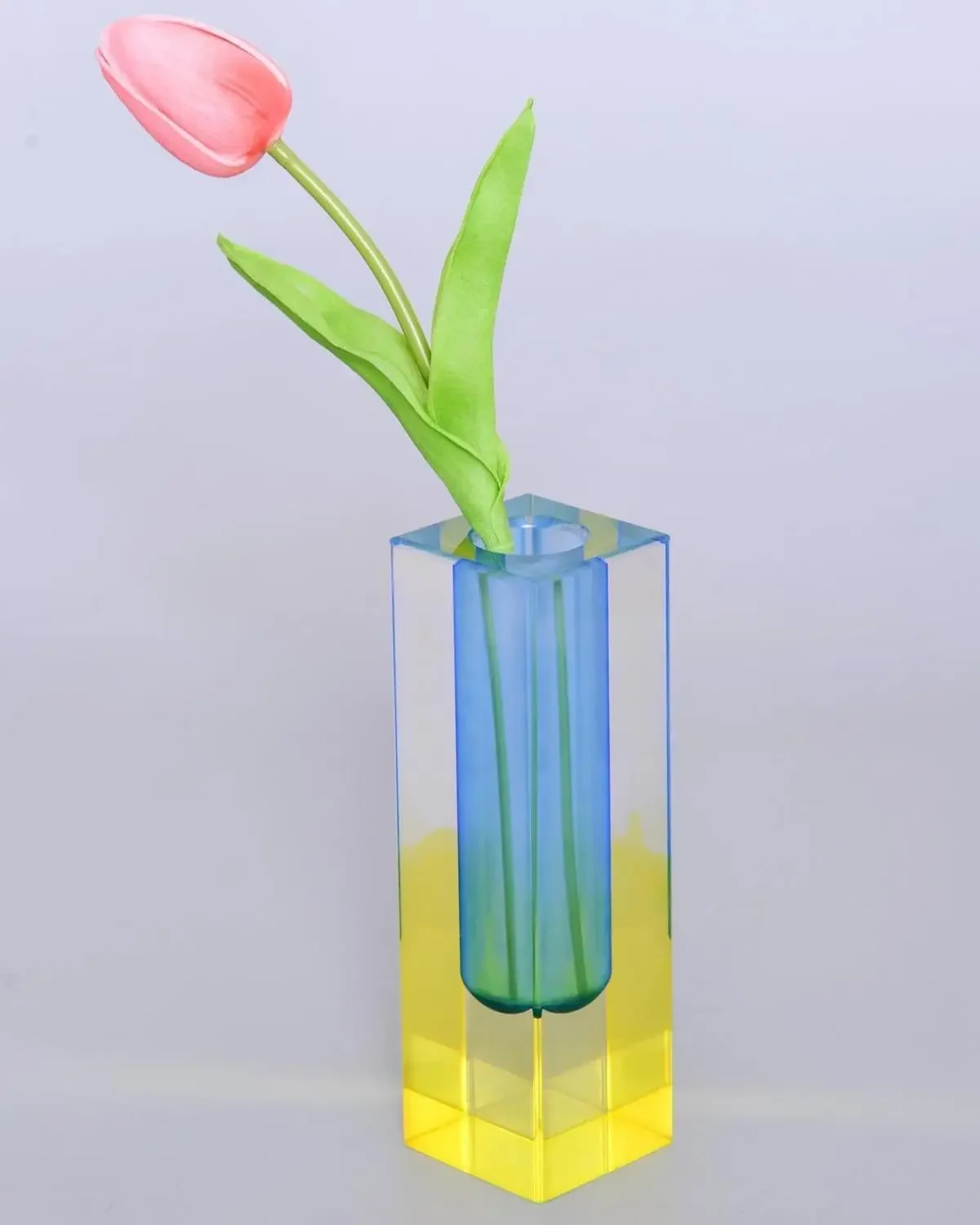1 piece sleek ornamental vase, lovely decorative accent for home, office, bedroom, living area, dining space