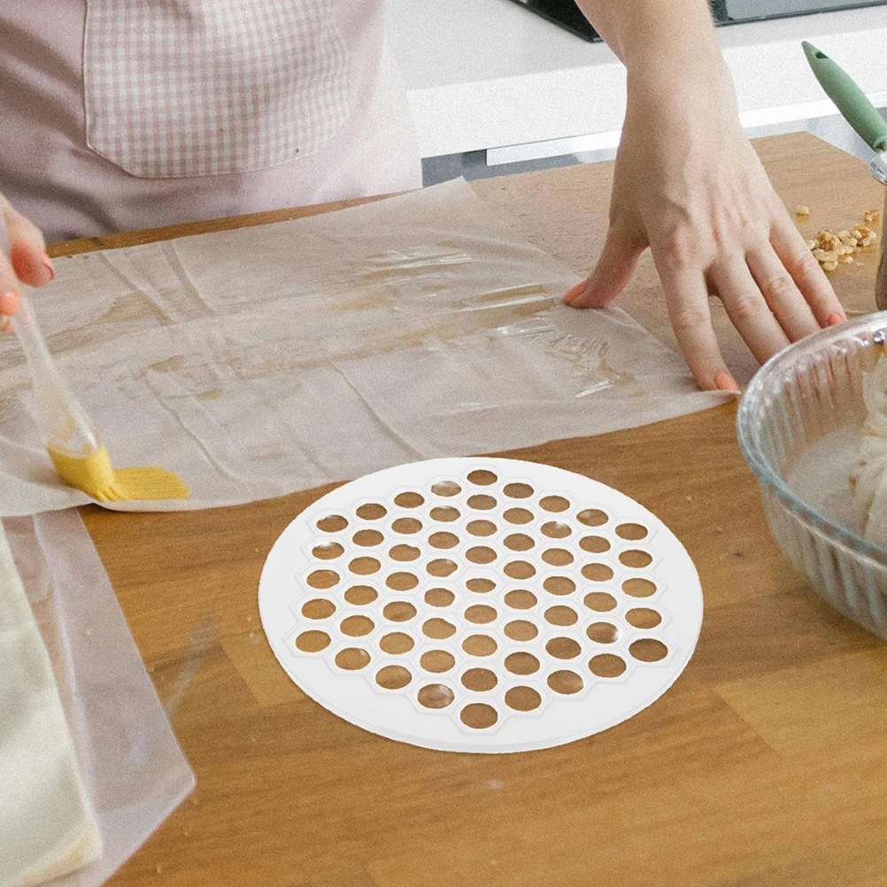 

2Pcs Dumpling Mold 61 Hole Manual Press for Ravioli Pierogi Wonton Making Kitchen Tool Reusable Plastic Dumpling Maker Mold