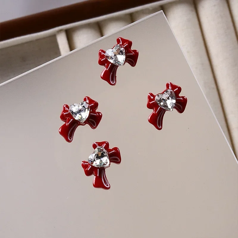 10 ชิ้นสไตล์เรซิ่นเล็บอุปกรณ์เกาหลี Sweetheart Bow Tie ผีเสื้อหัวใจเพชร DIY เล็บ Charms