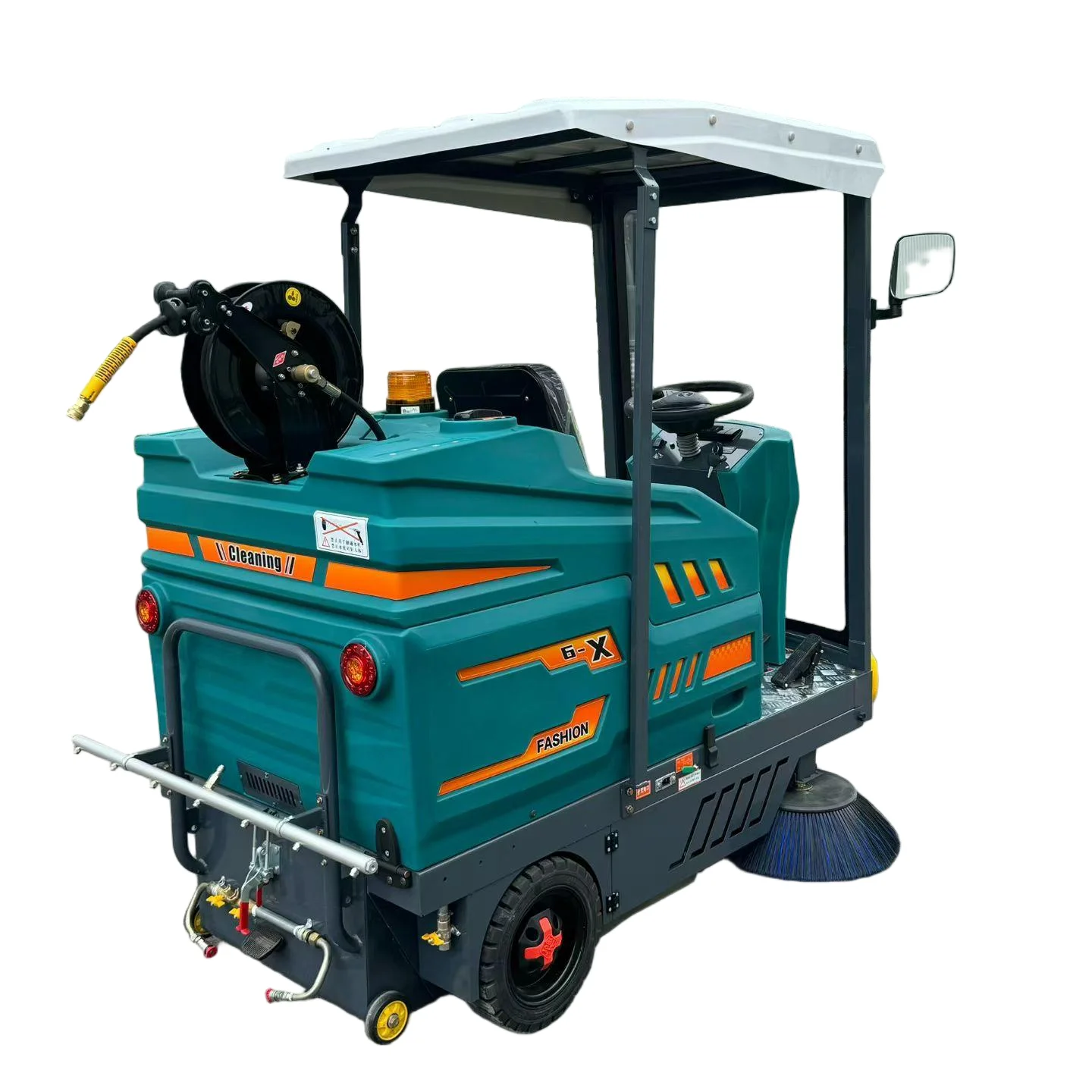 Semi Enclosed Ride On Electric Sweeper Dust Suppression Vacuum Industrial Street Floor Sweeping Machine OEM Supported