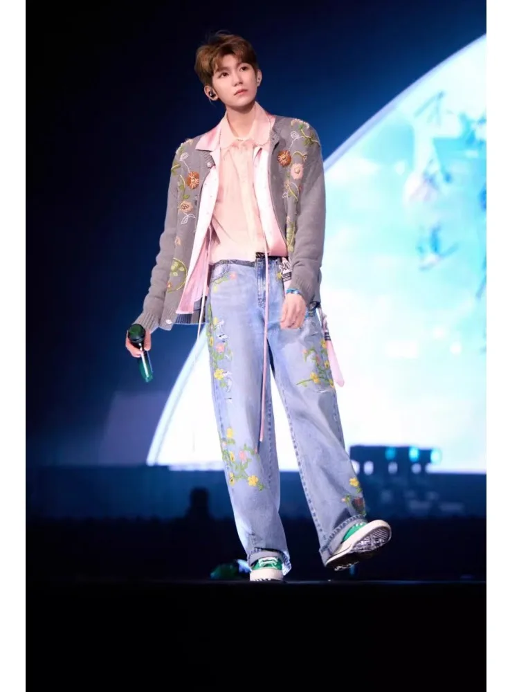 

Мужские джинсы в стиле ретро с вышивкой в виде цветочных ветвей, модный дизайн, весна-осень, свободный крой, прямые штанины.