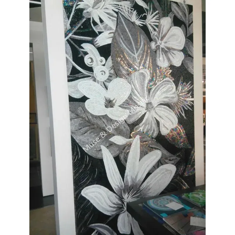 piastrella-a-mosaico-in-vetro-da-parete-murale-con-fiore-bianco-personalizzato-fatto-a-mano-in-stile-italiano-per-scale-di-piastrelle-da-parete-per-showroom