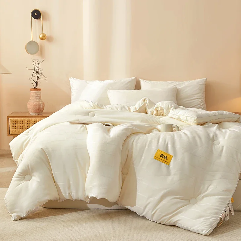 High Quality Autumn Winter Double Bed Duvet Insert Queen Size Thick Warm Quilted Comforter Soybean Fiber Fluffy Soft Quilt Core