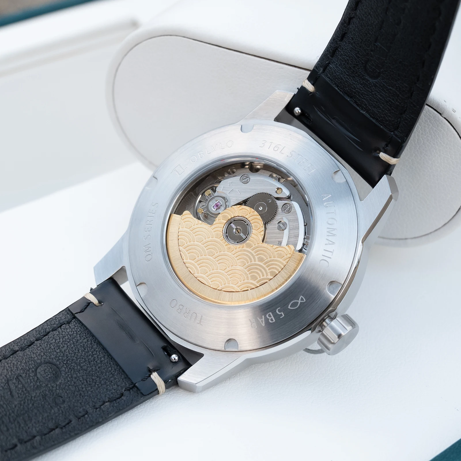 OBLVLO للرجال موضة النسر 3 عيون ساعة أوتوماتيكية مينا أخضر أزرق مضيئة مقاوم للماء ساعة ميكانيكية جلدية مقاومة للماء JM-EAG