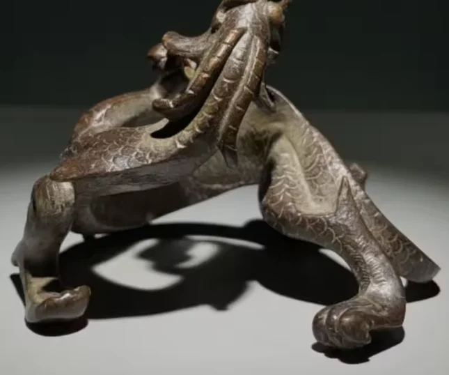 Antique Dragon Pen Holder Ornament with Patina, Old Copperware with A Dragon Motif, Collectible Item.