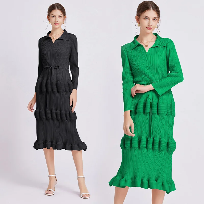 

2023 New Pleated Vintage Solid Color Long Sleeve Dress for Women's Loose Large Elastic Pleated Knee Length Dress
