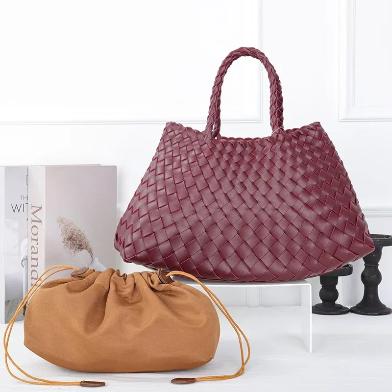 

Fashionable Ladies Handbag Tote Bags Shoulder Bag Combo in Classic Leather From Popular Brand