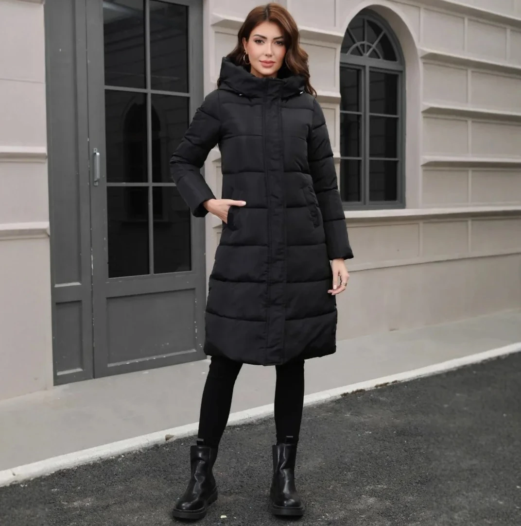 

2025 Women's Slim Knee-Length Parka, Chic Black Long Coat, American European Casual Style, Trendy & Elegant Winter Outerwear