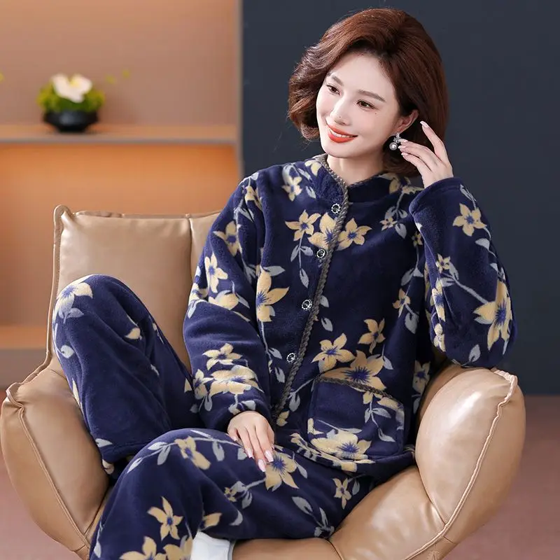 

Winter Sleepwear for Women with Coralline Coralline Flannel Warm Winter for Middle-aged Mothers Return To The Ancients 2024 New