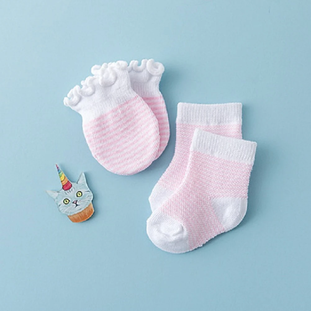 4 paia di calzini per neonati Guanti per bambini alla moda Assorbimento dell'umidità Caldi flessibili antiscivolo Vestibilità comoda per i più piccoli appena nati tutto l'anno
