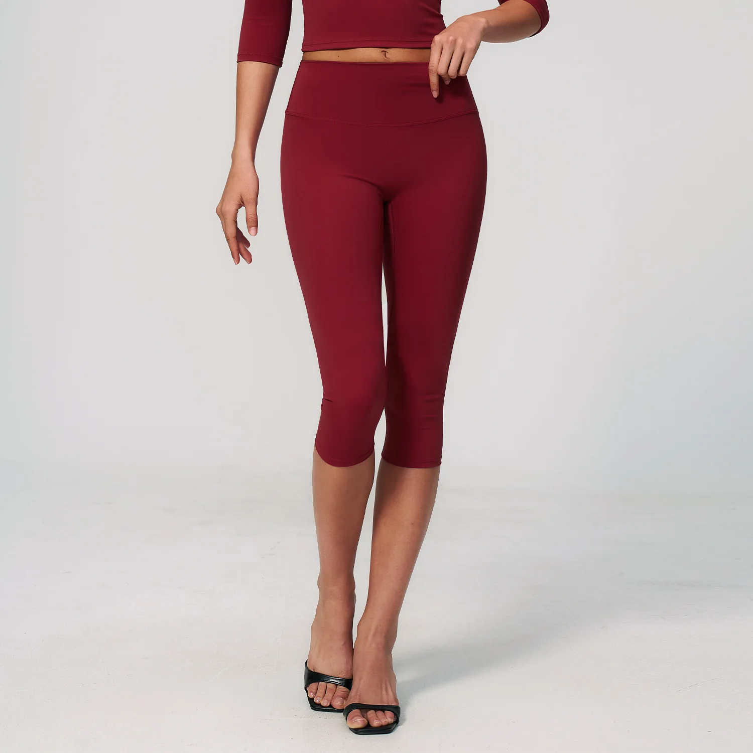 Yoga Capri Pants Women Fitness Leggings Running Cycling Pants Breathable Sports Leggings High Waist Summer Workout Gym Clothing