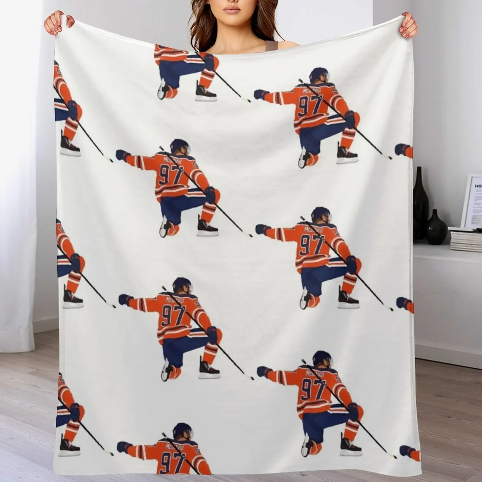 

Connor McDavid Throw Blanket Travel Size Cozy Blanket for Plane Train