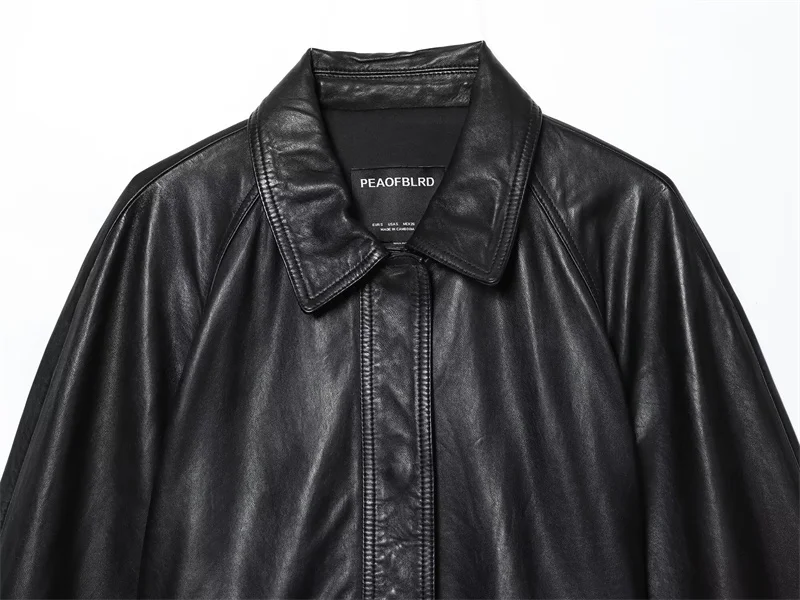 Veste femme 2025 hiver nouveau noir à manches longues Faux cuir à lacets décor court Style motard veste à la mode et polyvalente