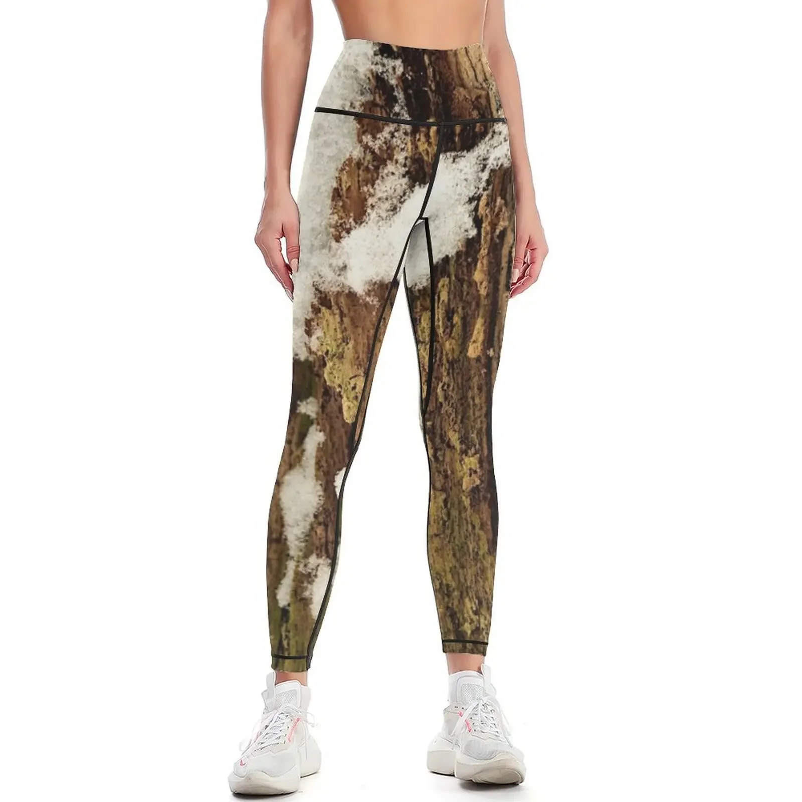 

Rotten tree stump in the first snow Leggings for girls exercise clothing for sport legging Womens Leggings