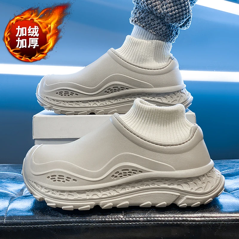 รองเท้าแตะฤดูหนาวแบบสวมใส่ภายนอก กันลื่น อุ่นสบาย รองเท้าคู่รักผ้าฝ้าย พื้นหนา สำหรับผู้หญิง