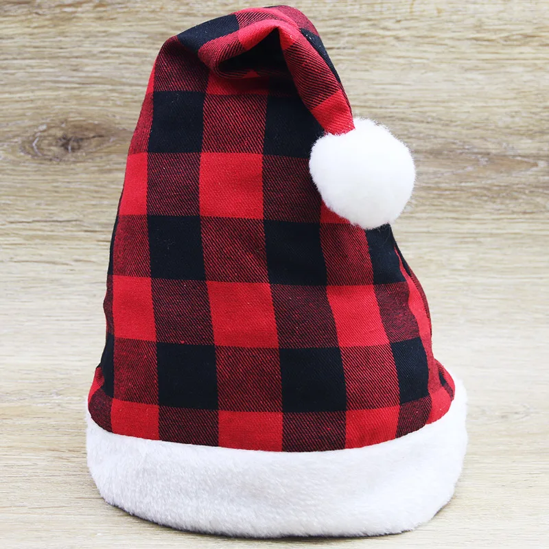 

(1 Pcs/bag)28cm Oversized Red Checkered Cloth Hat For Christmas Celebration Children's Hats New Year Atmosphere Room Decoration